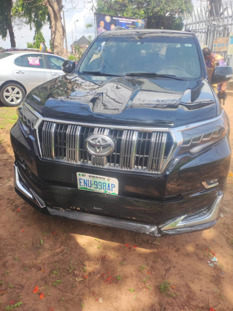 2004 Toyota Land Cruiser Prado โ photo 1