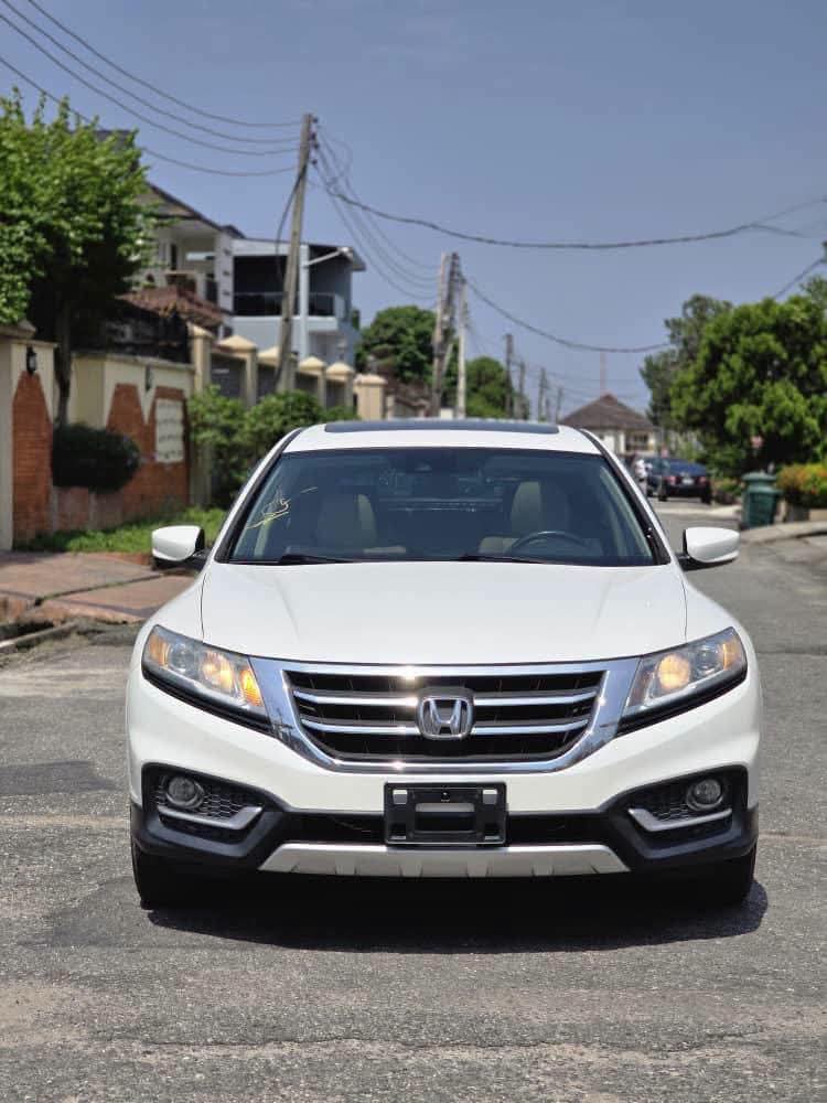 2013 Honda Crosstour โ photo 1