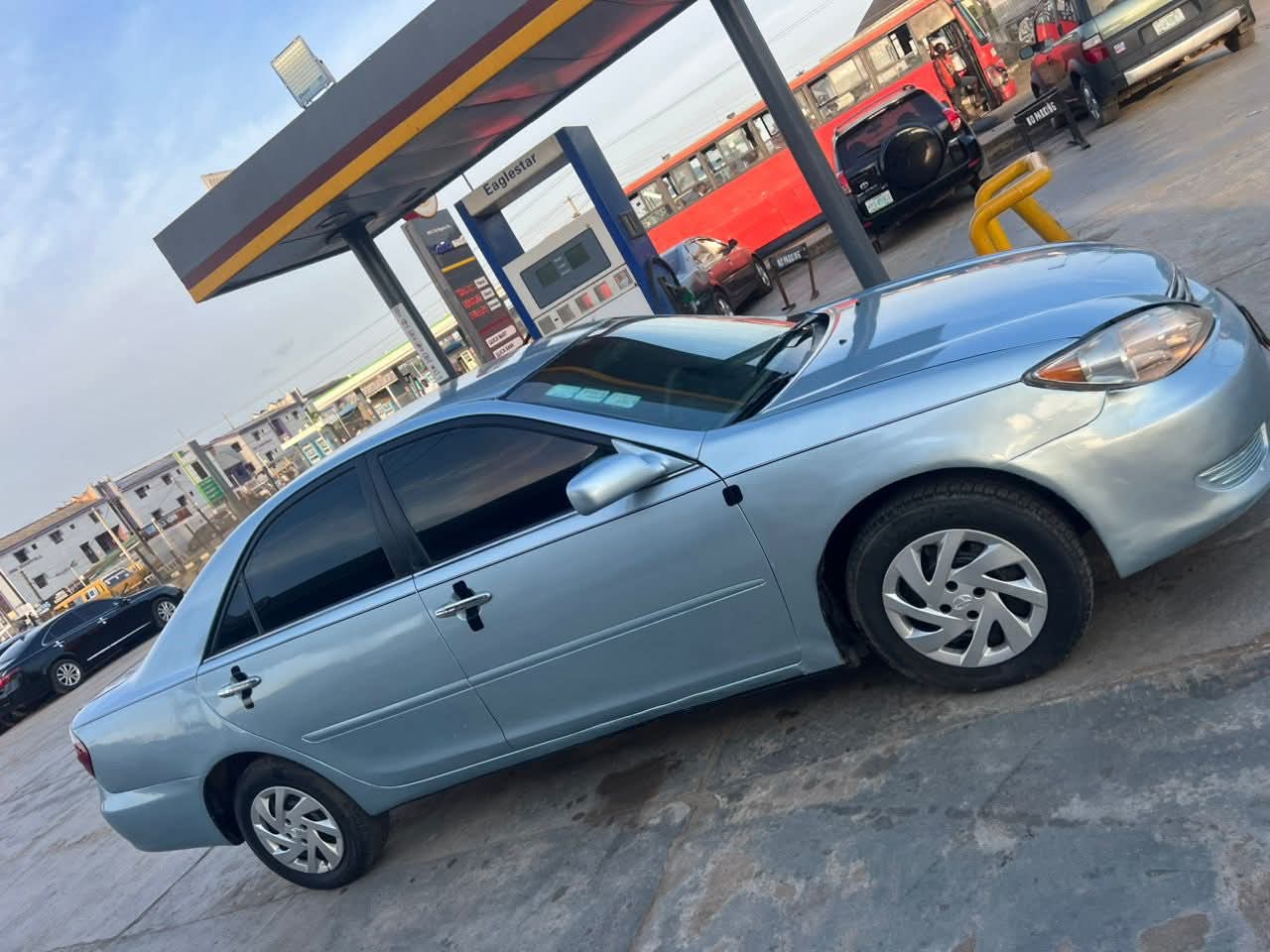 2006 Toyota Camry โ photo 1