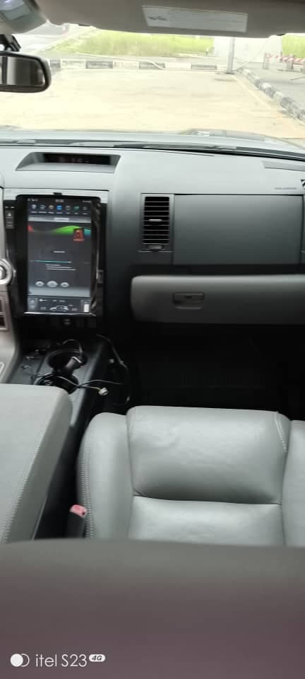 2012 Toyota Tundra โ photo 1